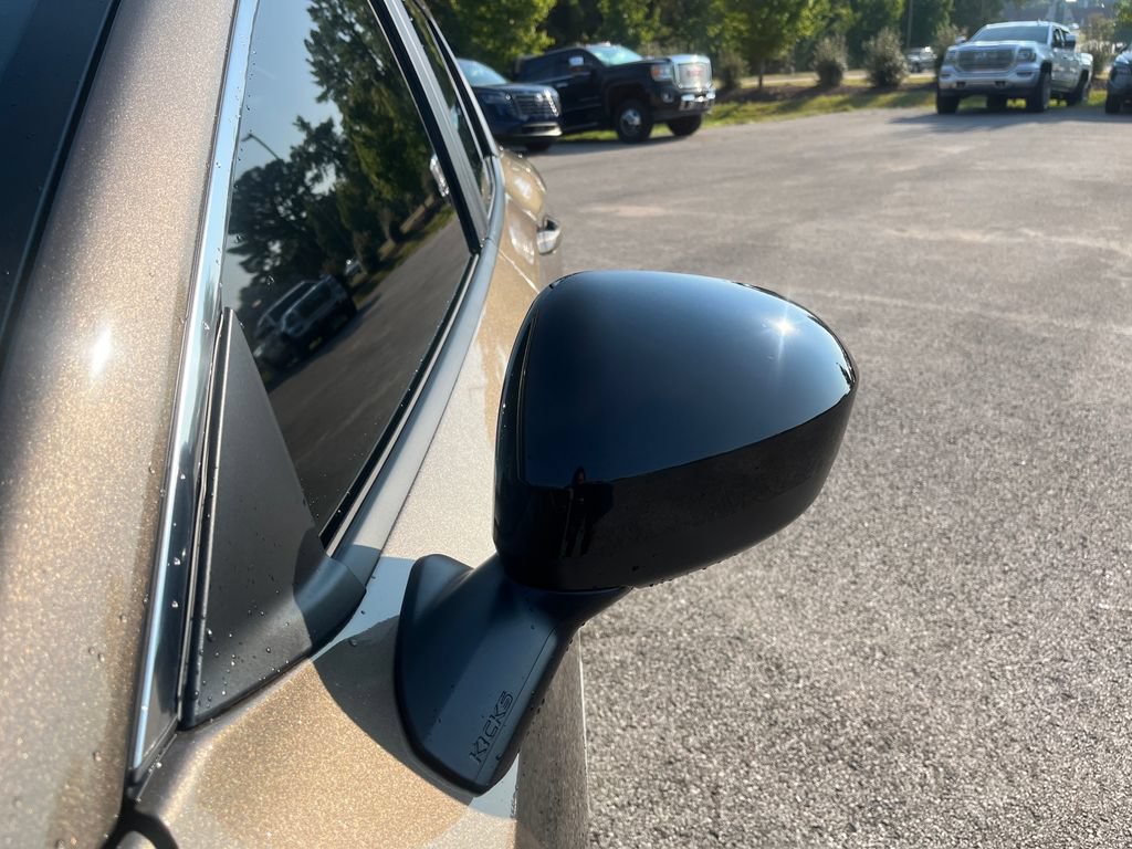 New 2027 Nissan Kicks SV w/ SV Premium Package FWD image 33