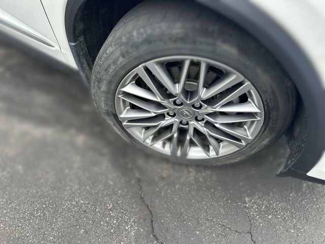 Certified 2023 Acura MDX SH-AWD w/ Advance Package image 12