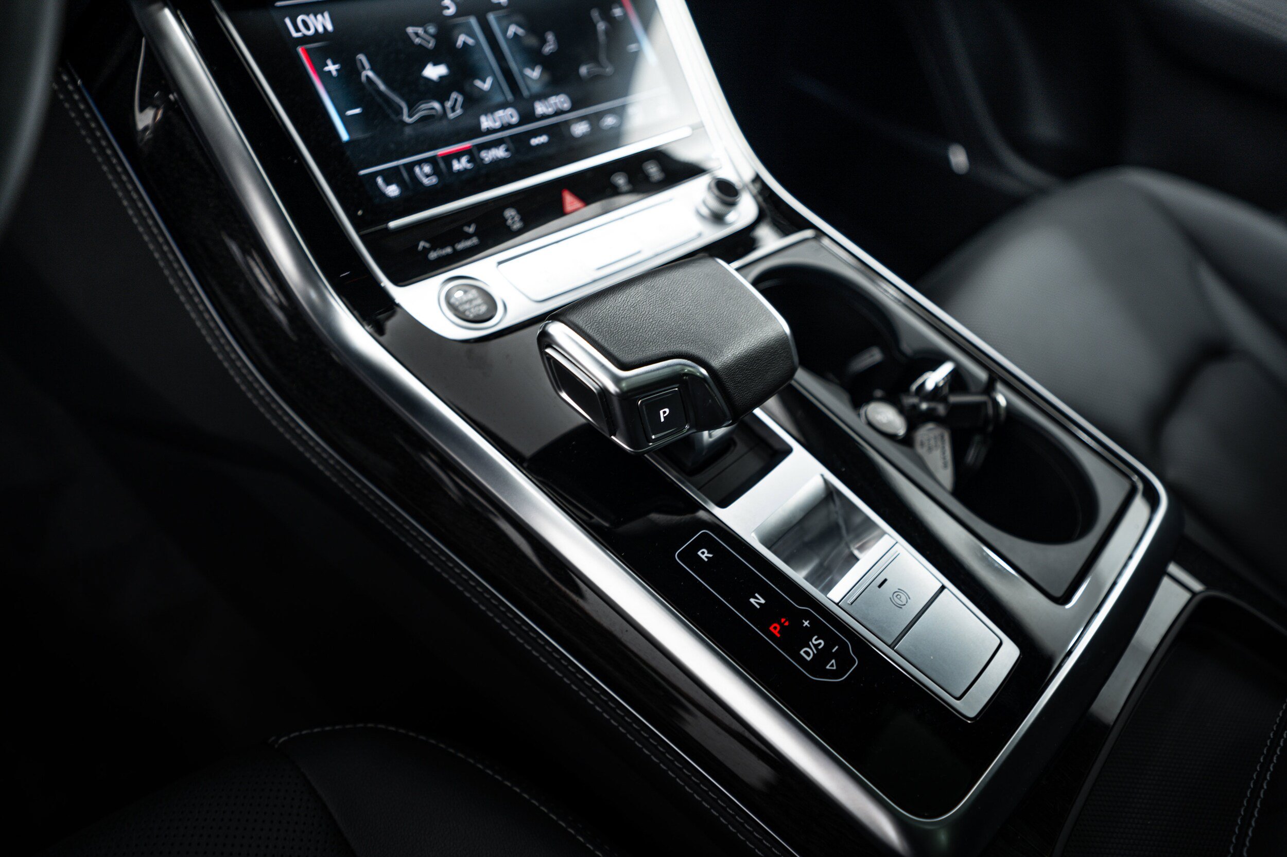 Certified 2023 Audi Q8 Prestige AWD/4WD image 11