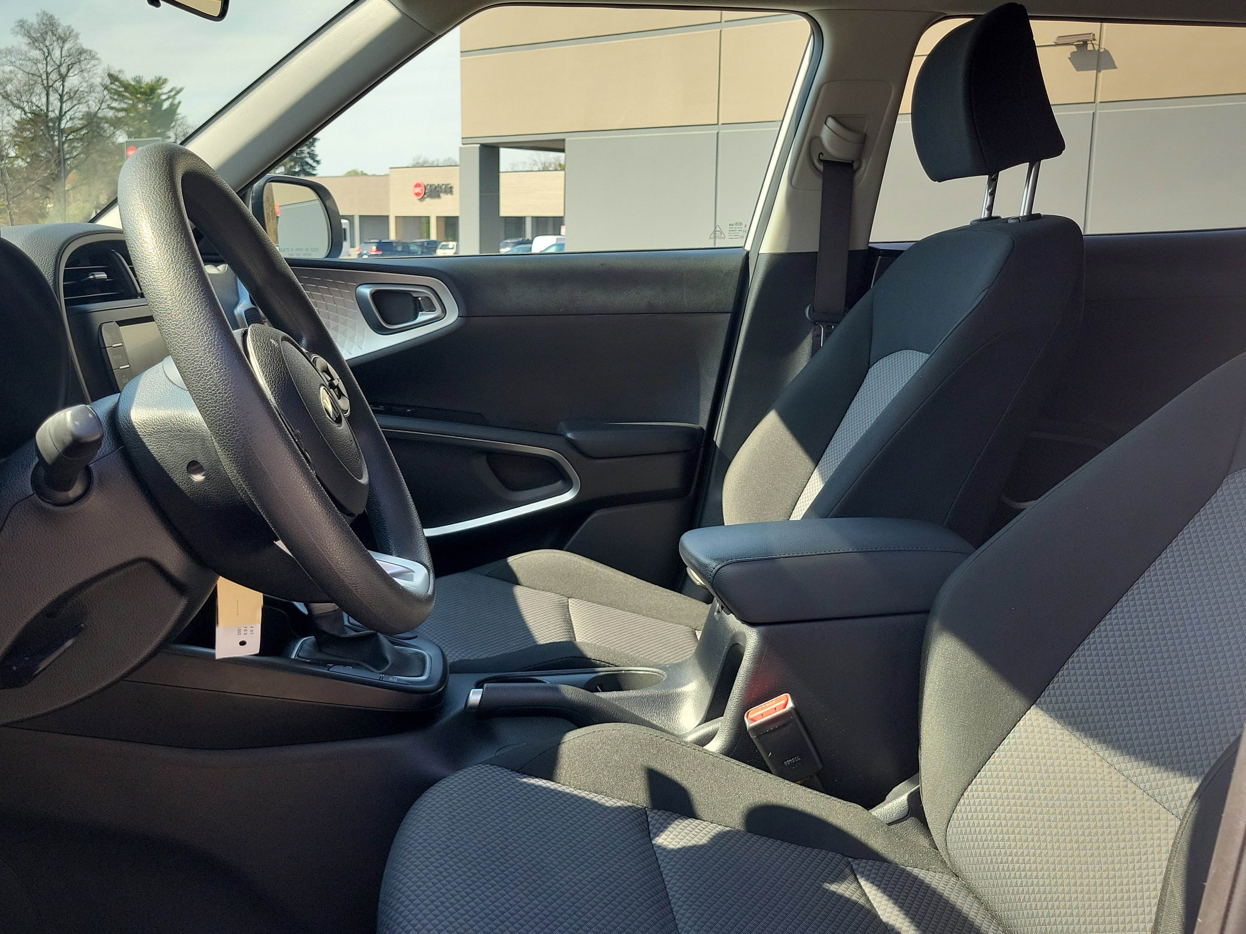 Used 2021 Kia Soul LX image 20