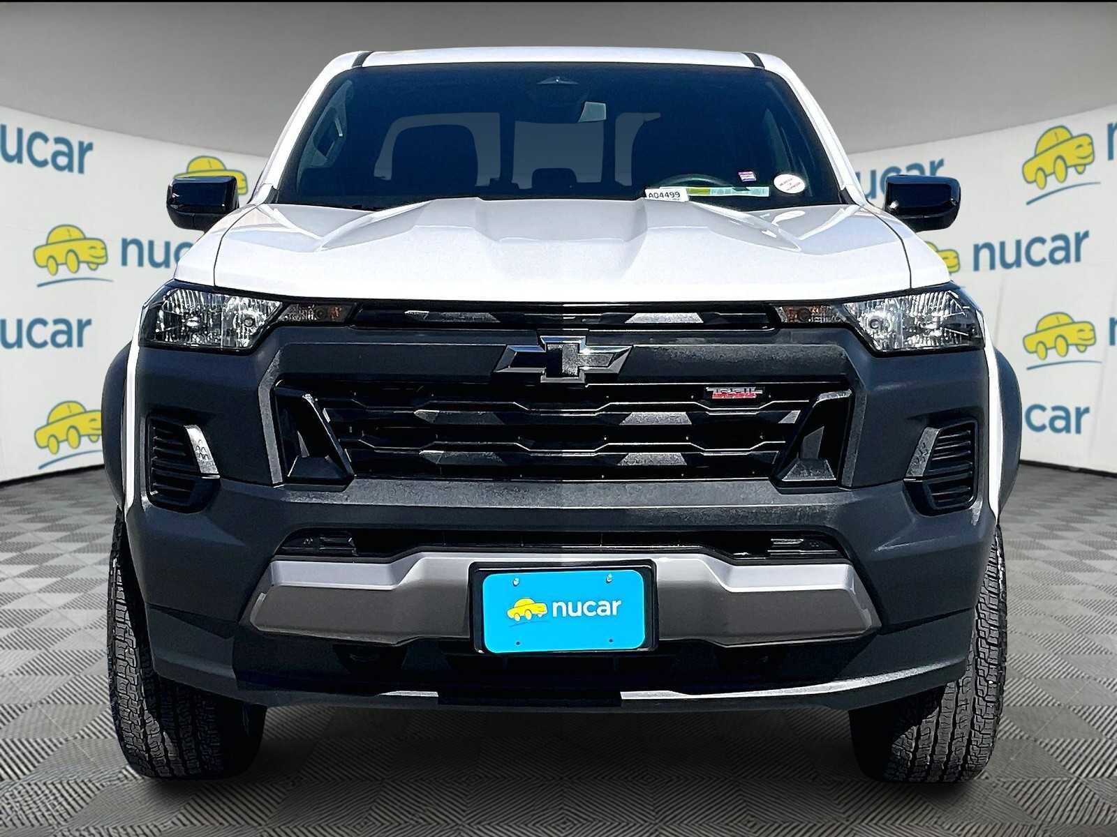 Used 2024 Chevrolet Colorado Trail Boss image 2