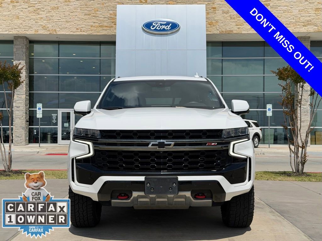 Used 2022 Chevrolet Tahoe Z71 w/ Luxury Package image 2