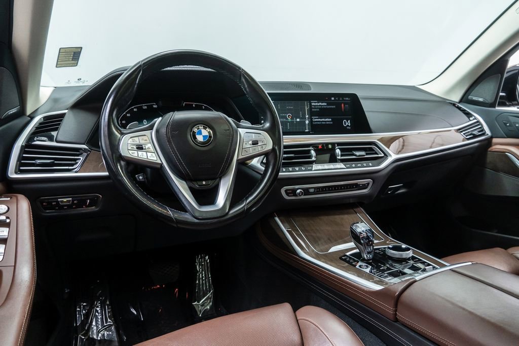 Used 2020 BMW X7 xDrive50i w/ Dynamic Handling Package AWD/4WD image 4