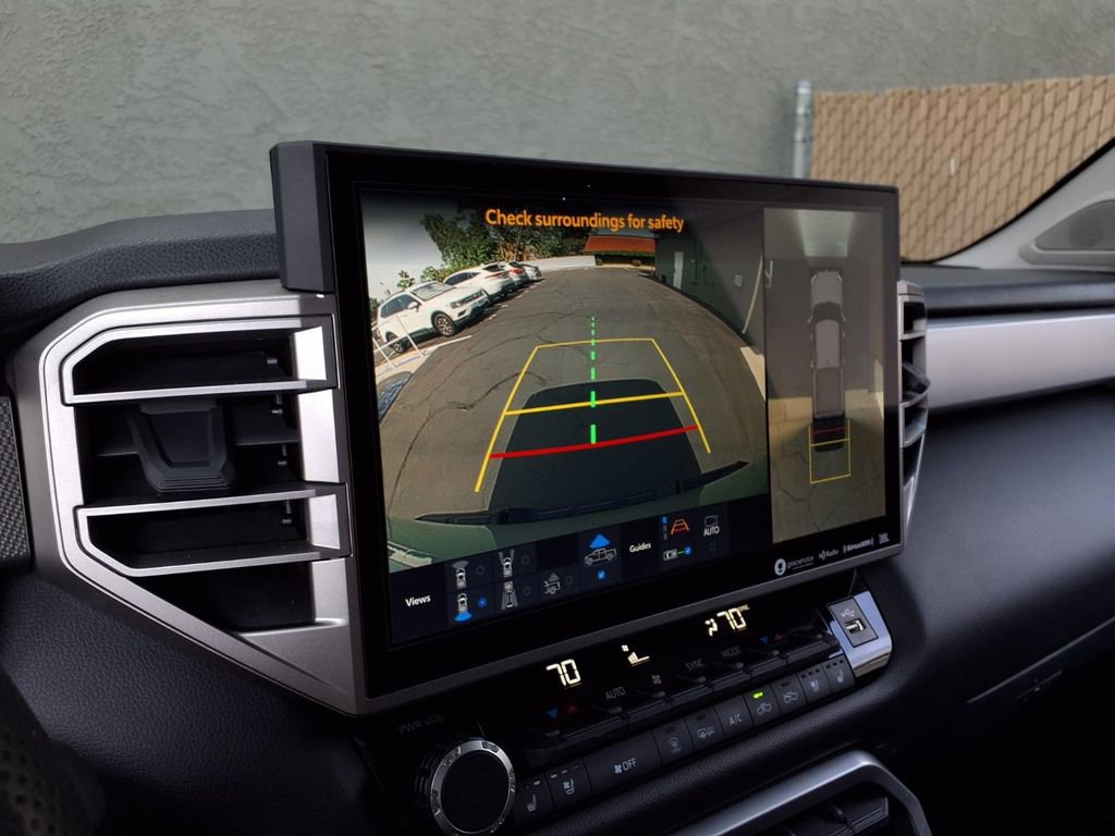 Used 2024 Toyota Tundra Limited AWD/4WD image 8