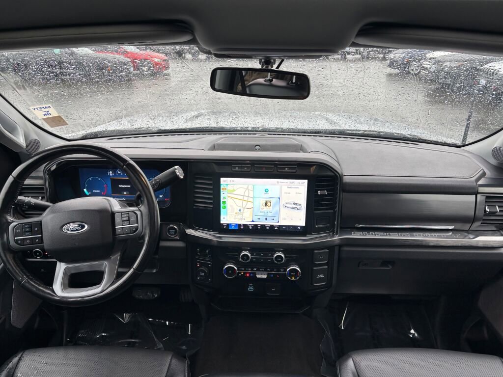 Used 2024 Ford F350 Lariat image 12