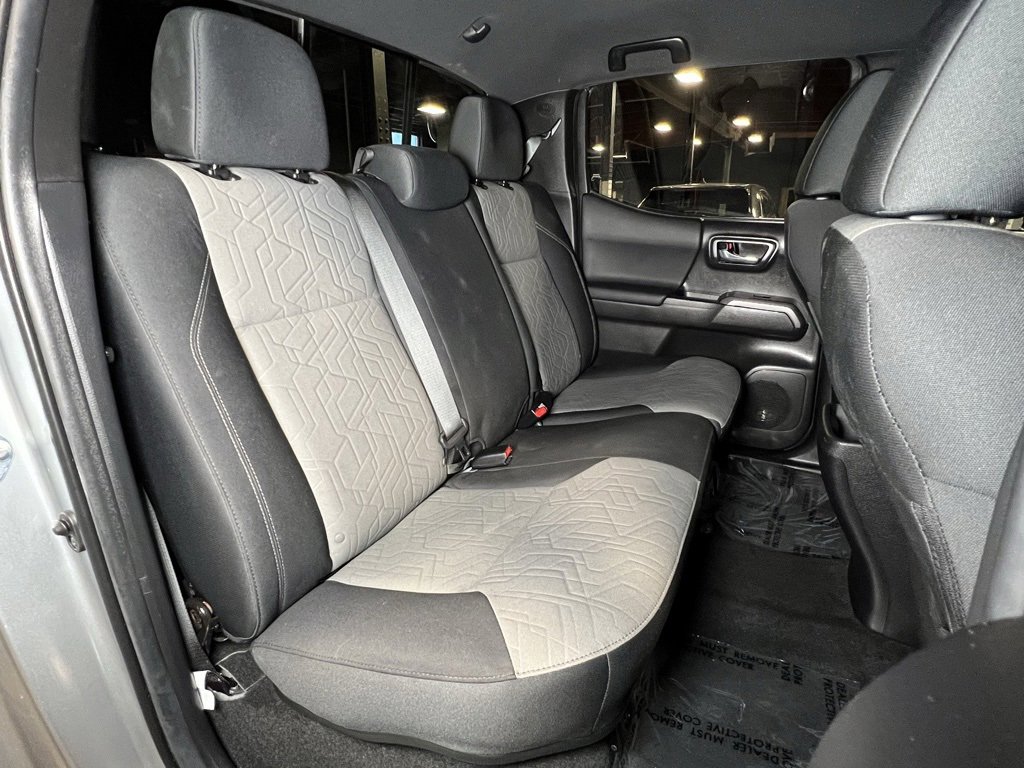 Used 2023 Toyota Tacoma TRD Off-Road image 18