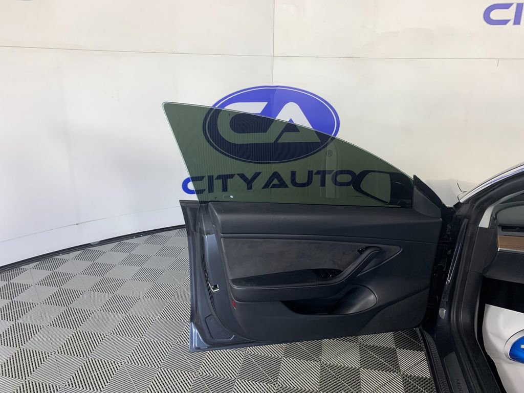 Used 2020 Tesla Model 3 Long Range image 14
