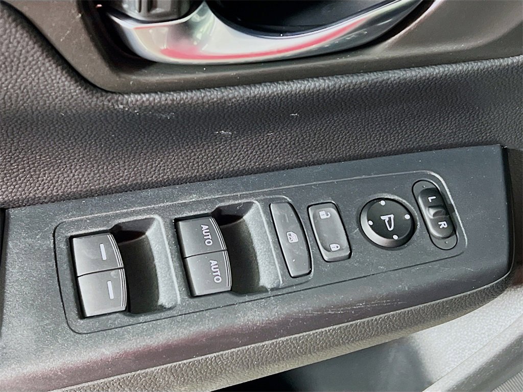 Used 2024 Honda CR-V EX image 17