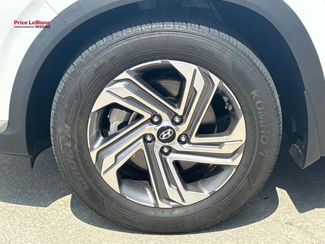 Used 2023 Hyundai Santa Fe SEL w/ Cargo Package FWD image 4
