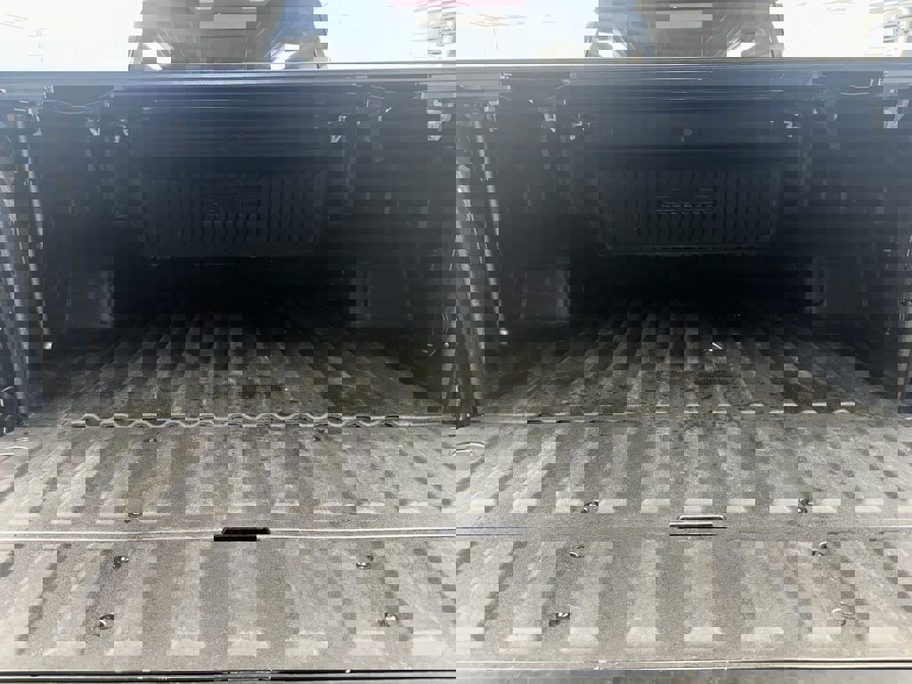 Used 2019 GMC Sierra 1500 SLT w/ SLT Premium Plus Package image 26