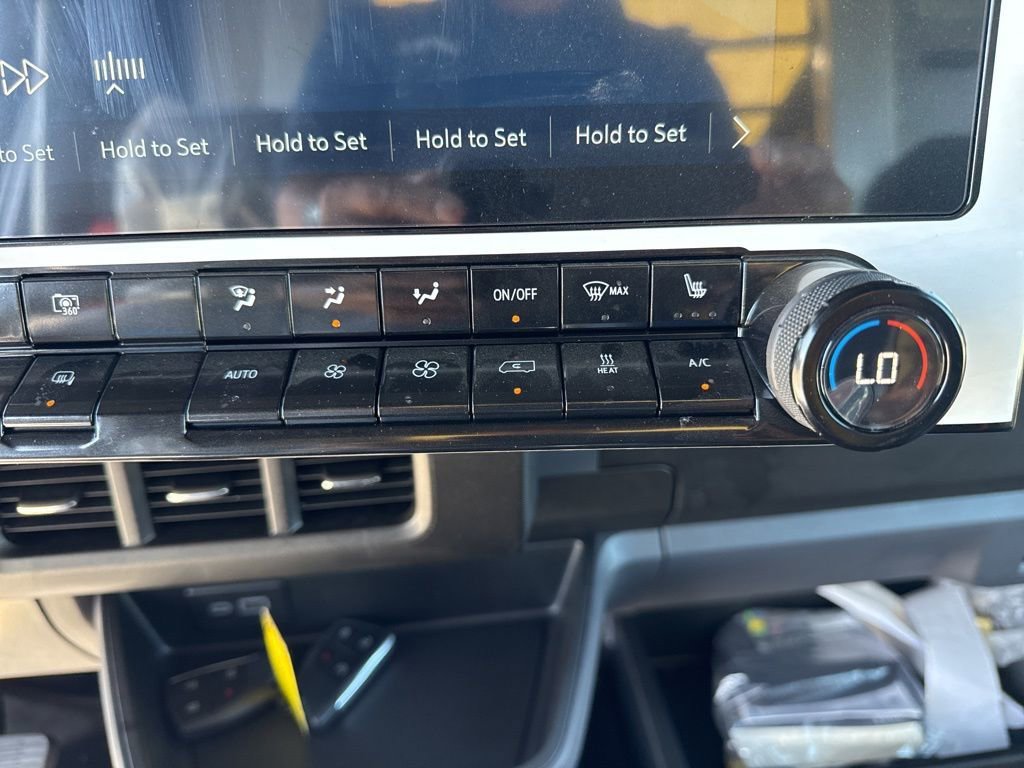 Used 2024 Chevrolet Brightdrop 600 w/ Battery Pack, Max Range image 17