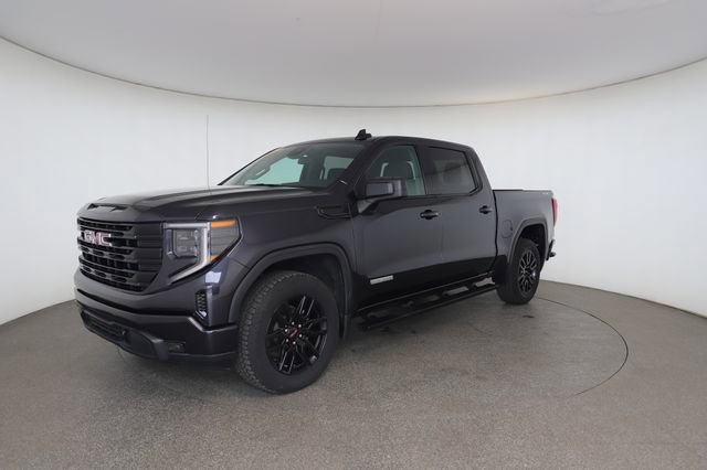 Used 2024 GMC Sierra 1500 Elevation AWD/4WD image 3