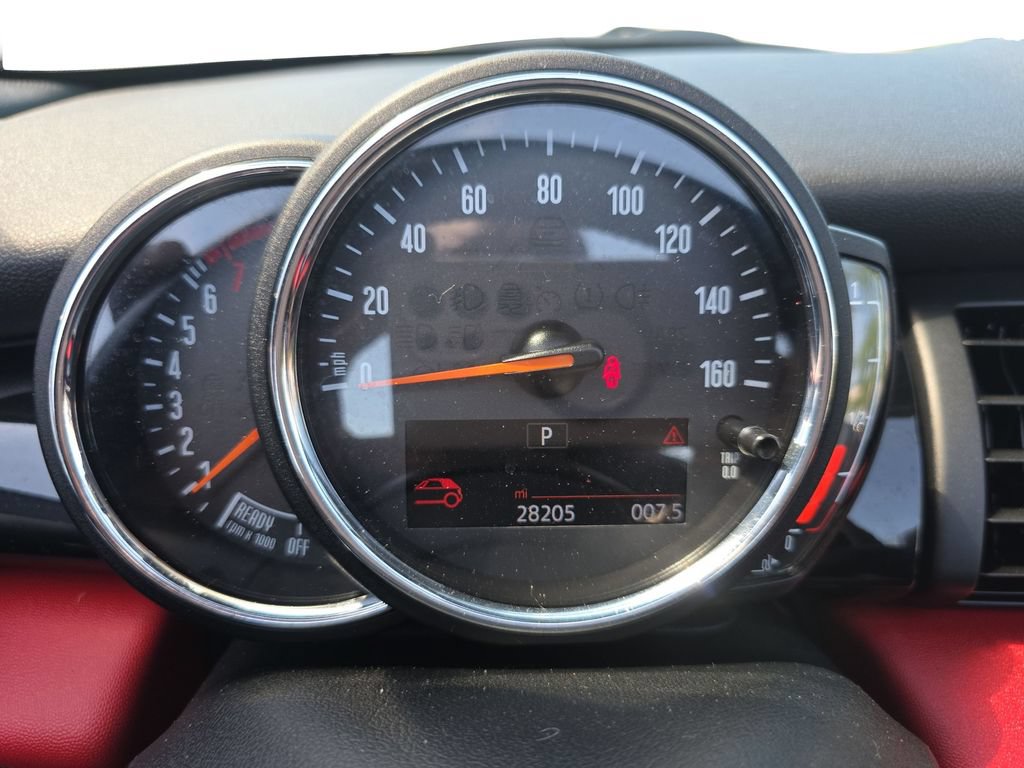 Used 2018 MINI Cooper Convertible FWD image 16