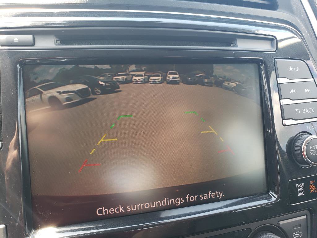 Used 2020 Nissan Maxima 3.5 SL w/ Floor Mat Group image 17