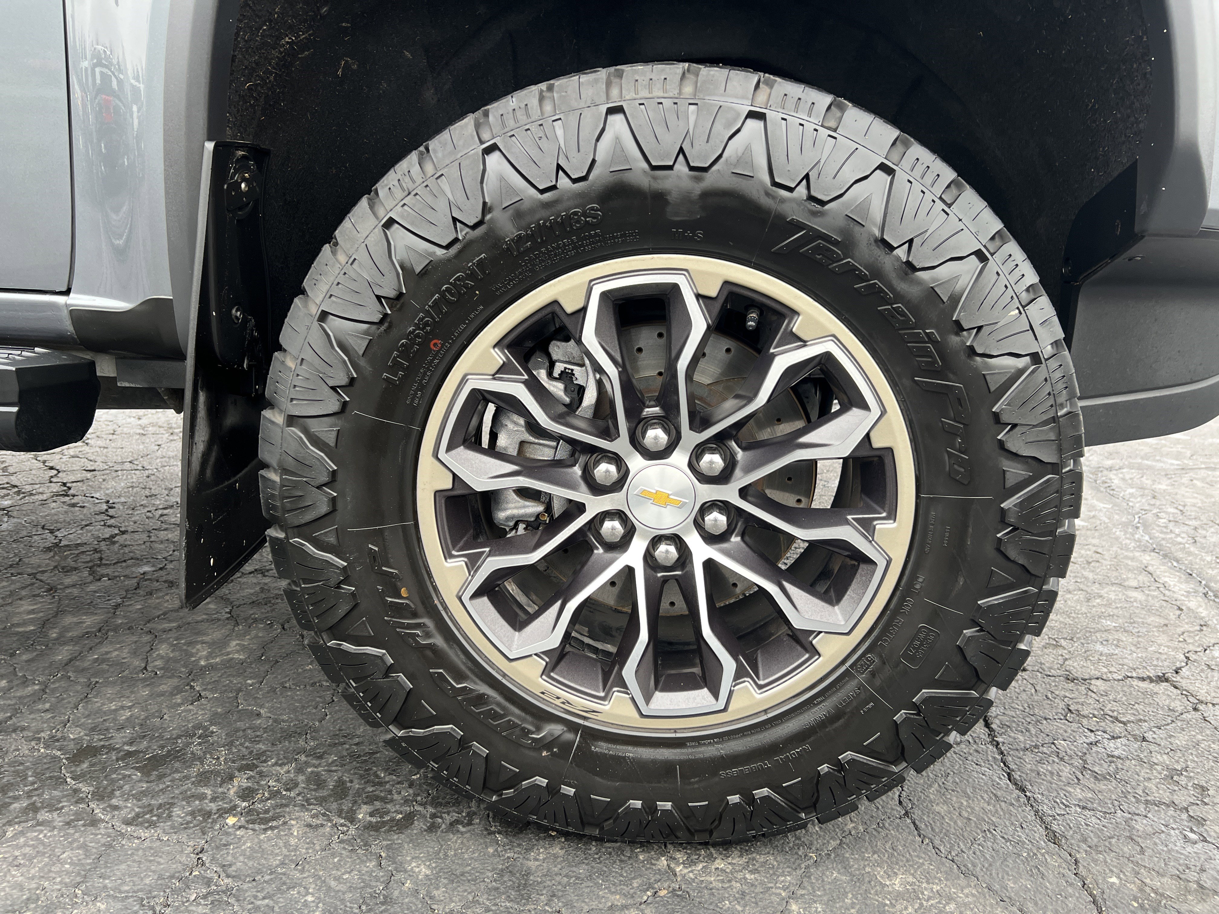 Used 2022 Chevrolet Colorado ZR2 image 10