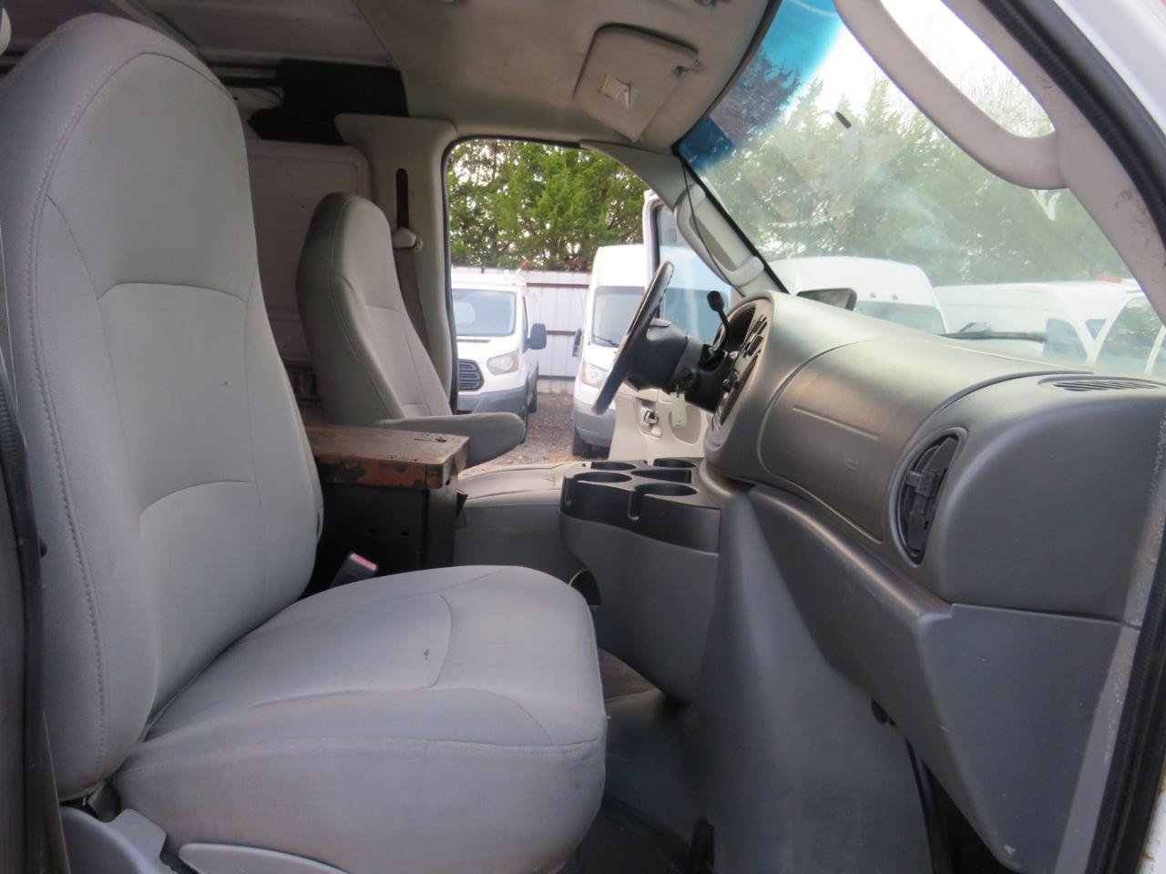 Used 2012 Ford E-250 and Econoline 250 w/ Commercial Cargo Van Pkg RWD image 16