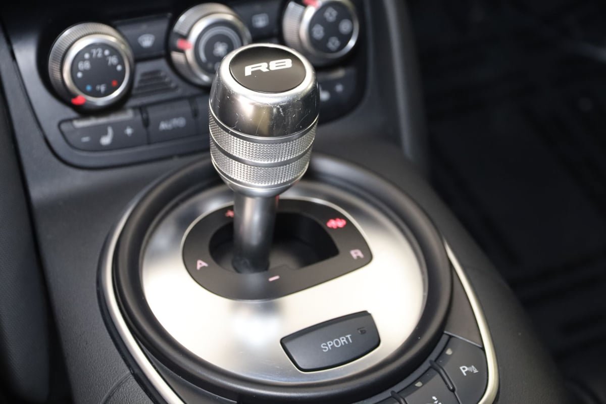 Used 2008 Audi R8 V8 AWD/4WD image 8