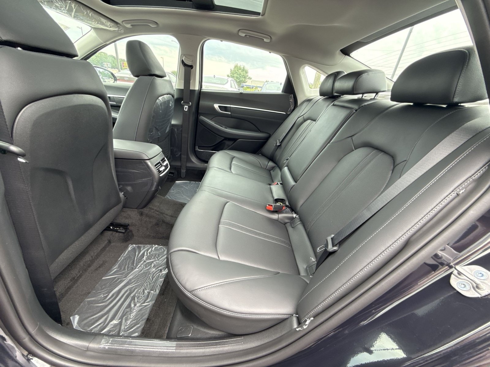 New 2026 Hyundai Sonata Limited FWD image 25