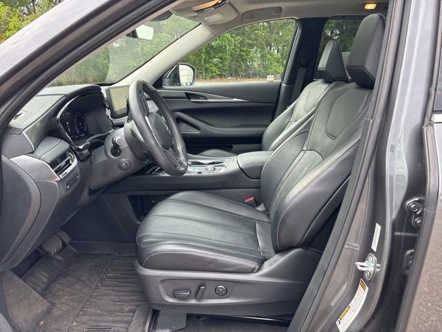Used 2023 INFINITI QX60 Luxe w/ Cargo Package image 2