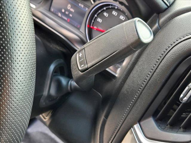 Used 2019 Chevrolet Silverado 1500 LTZ w/ LTZ Convenience Package RWD image 19