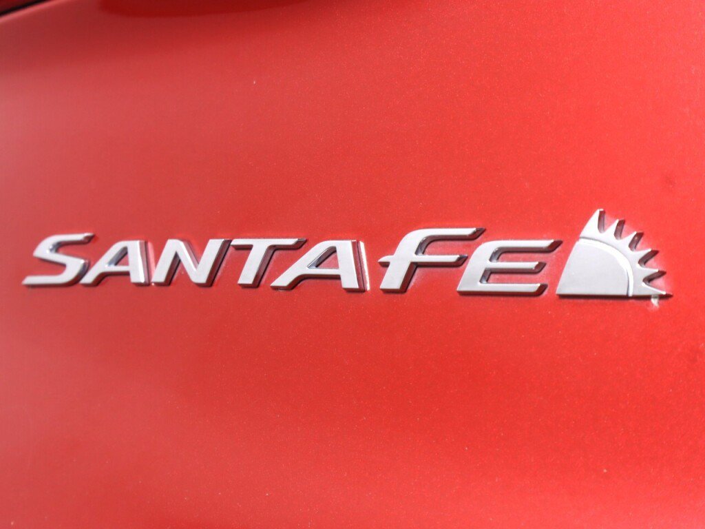 Used 2019 Hyundai Santa Fe SE FWD image 34
