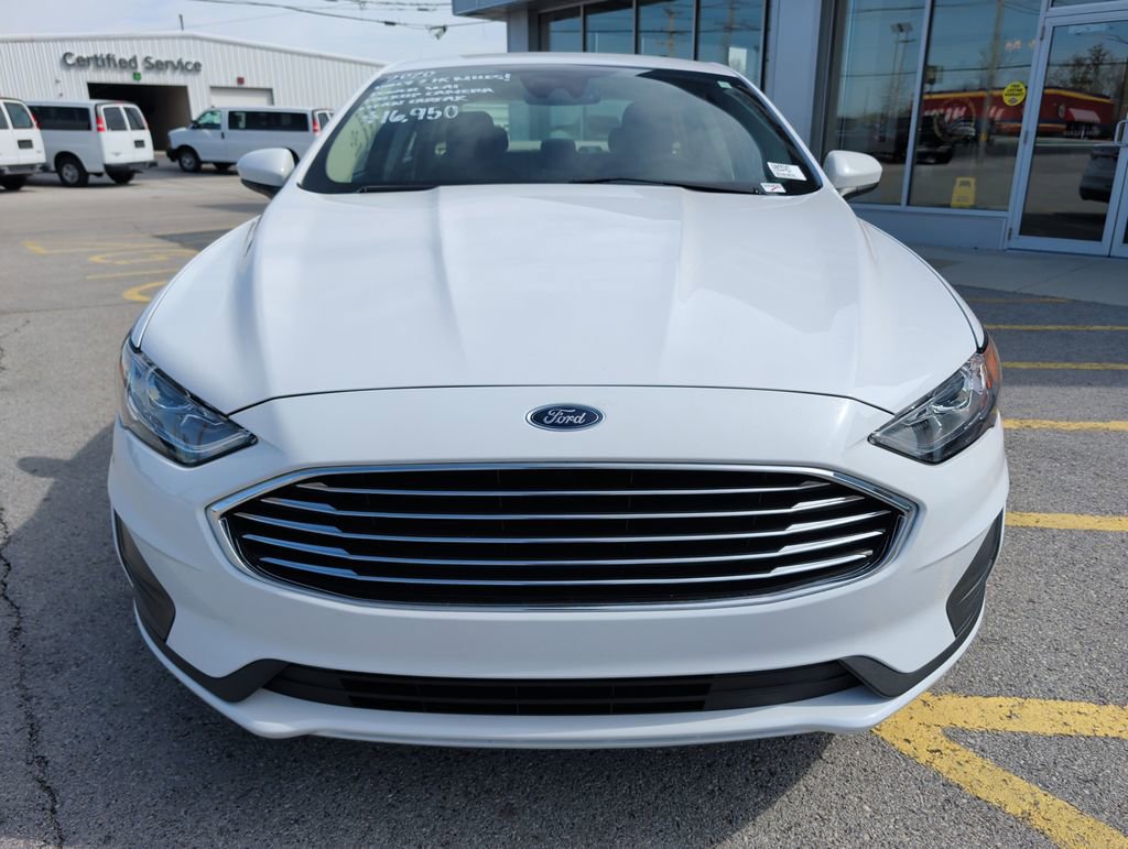 Used 2020 Ford Fusion SE video 2
