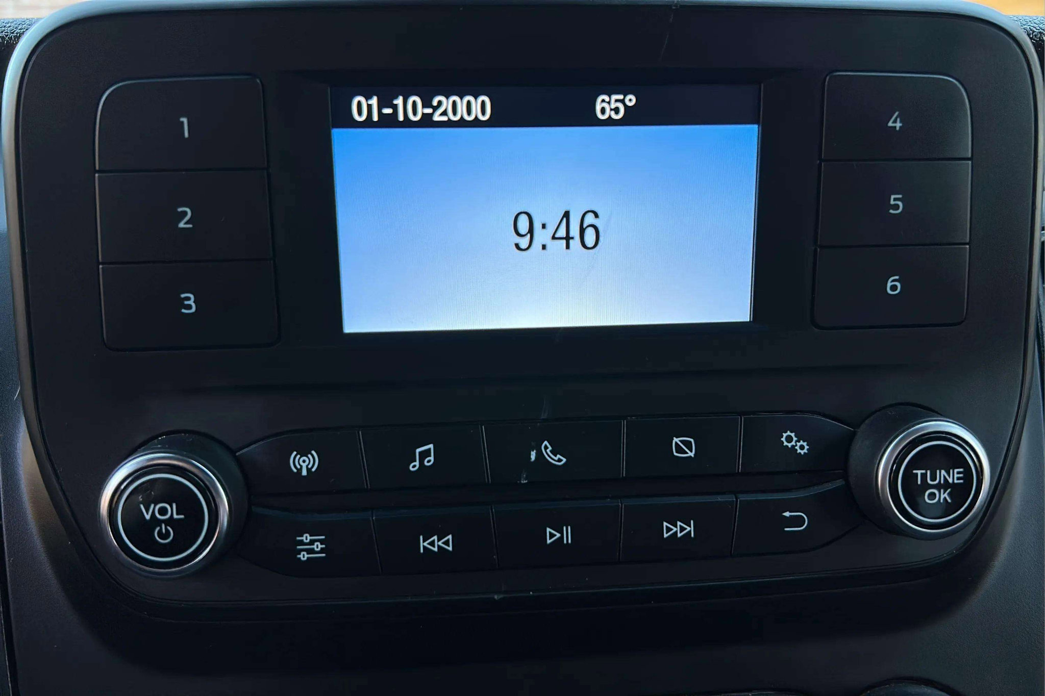 Used 2023 Ford Transit 250 148 High Roof image 25