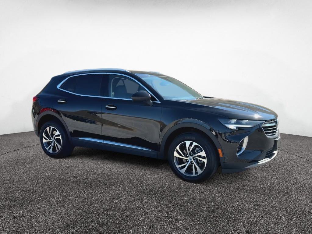 Used 2022 Buick Envision Essence w/ Safety Package AWD/4WD image 2