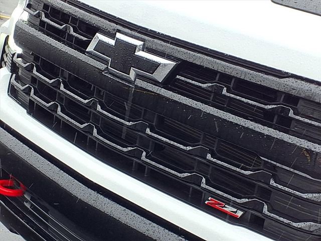 Used 2023 Chevrolet Silverado 1500 LT Trail Boss w/ Protection Package image 30