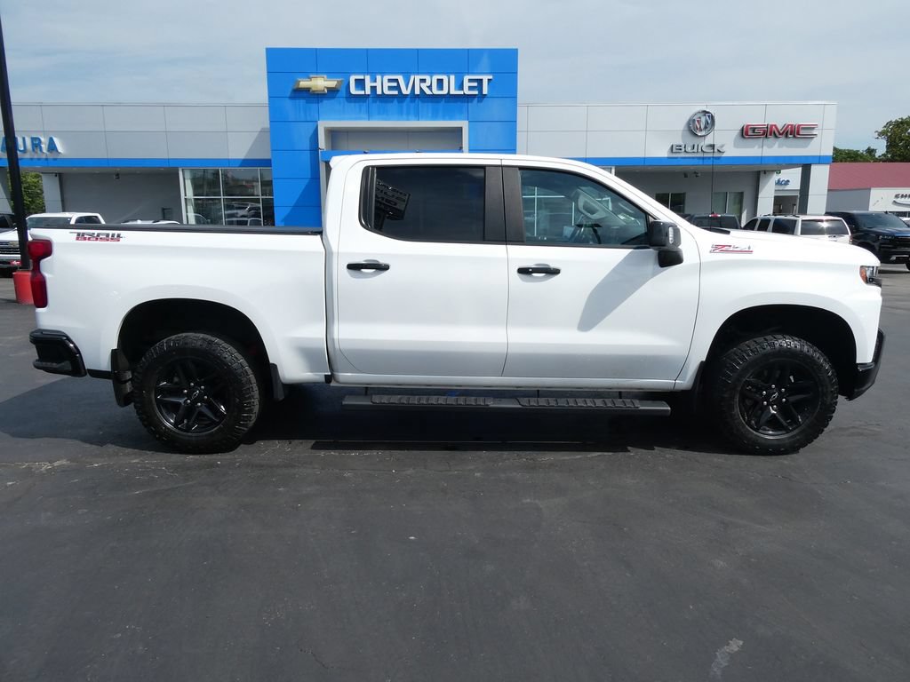 Certified 2020 Chevrolet Silverado 1500 LT Trail Boss AWD/4WD image 4
