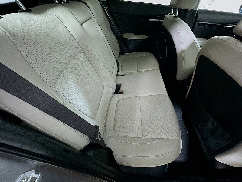 Used 2021 Kia Seltos SX image 28