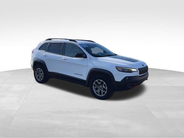 Used 2022 Jeep Cherokee Trailhawk w/ Comfort/Convenience Group AWD/4WD image 2