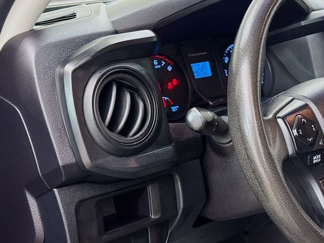 Used 2016 Toyota Tacoma SR w/ SR Convenience Package image 10