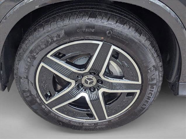 Used 2026 Mercedes-Benz GLC 300 4MATIC image 9