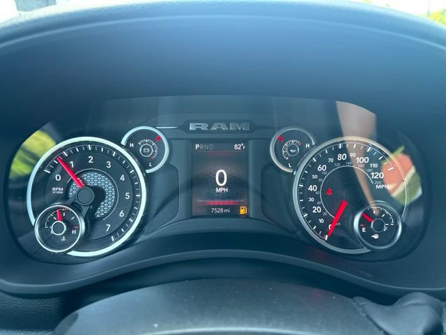 Used 2026 RAM 2500 Big Horn AWD/4WD image 13