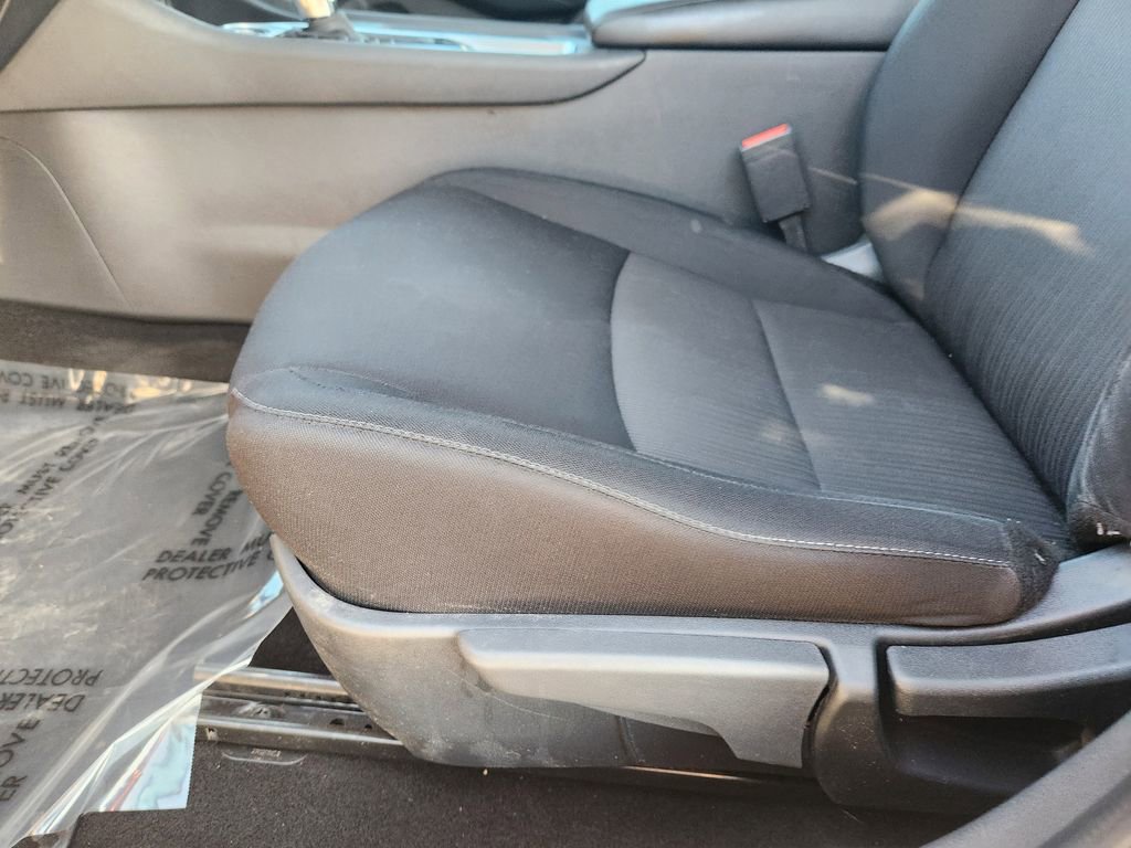 Used 2024 Nissan Sentra SV image 25