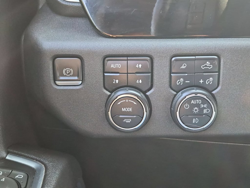 Used 2022 Chevrolet Silverado 1500 RST w/ All Star Edition Plus AWD/4WD image 18
