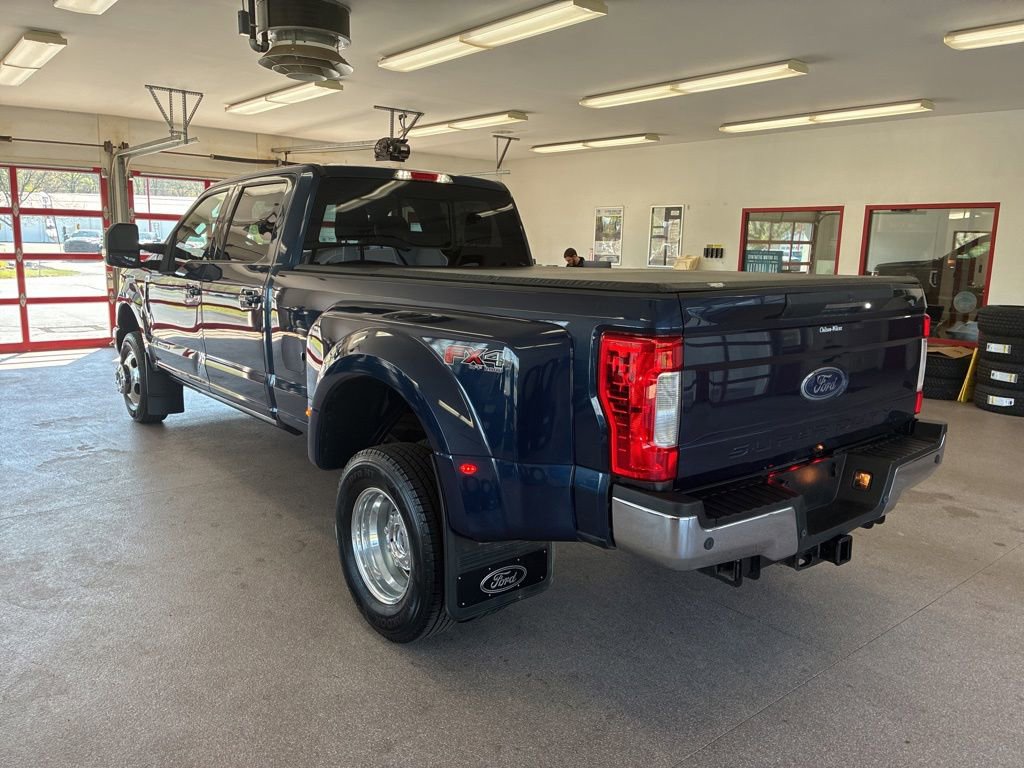 Used 2018 Ford F350 Lariat w/ Lariat Ultimate Package AWD/4WD image 24