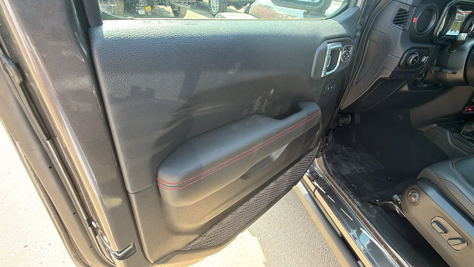 New 2026 Jeep Wrangler Unlimited Rubicon image 14