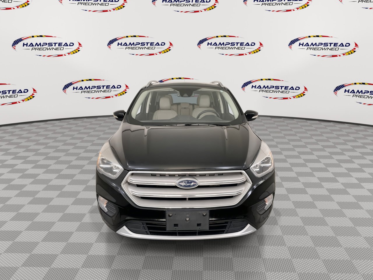 Used 2019 Ford Escape Titanium image 3
