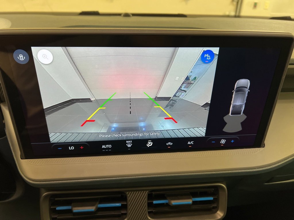 New 2025 Ford Maverick Lobo image 11