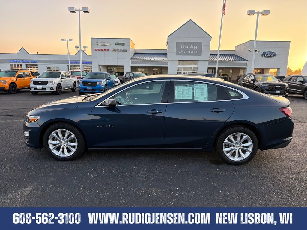 Used 2021 Chevrolet Malibu LT FWD image 2