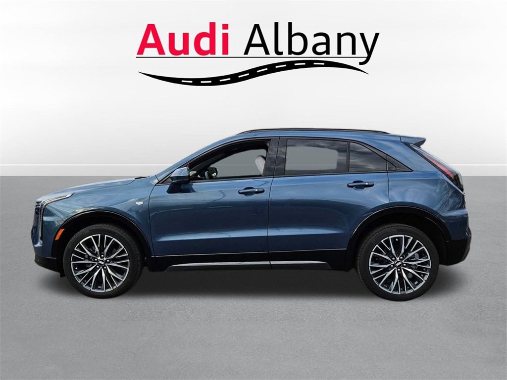 Used 2025 Cadillac XT4 Sport image 7