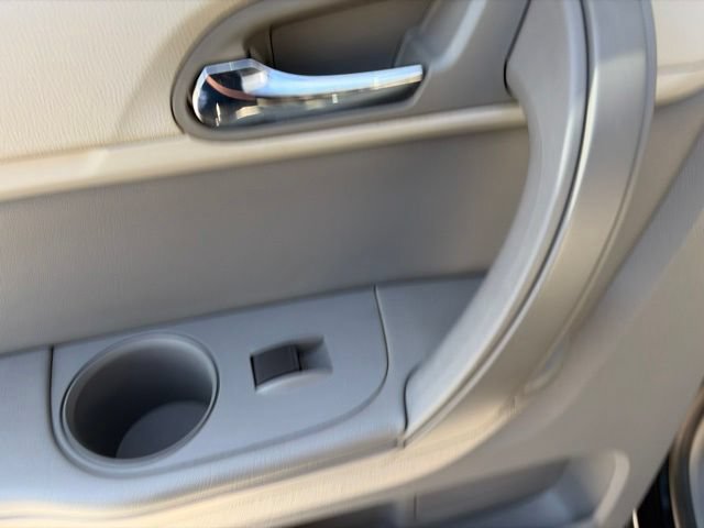 Used 2015 Chevrolet Traverse LT AWD/4WD image 27