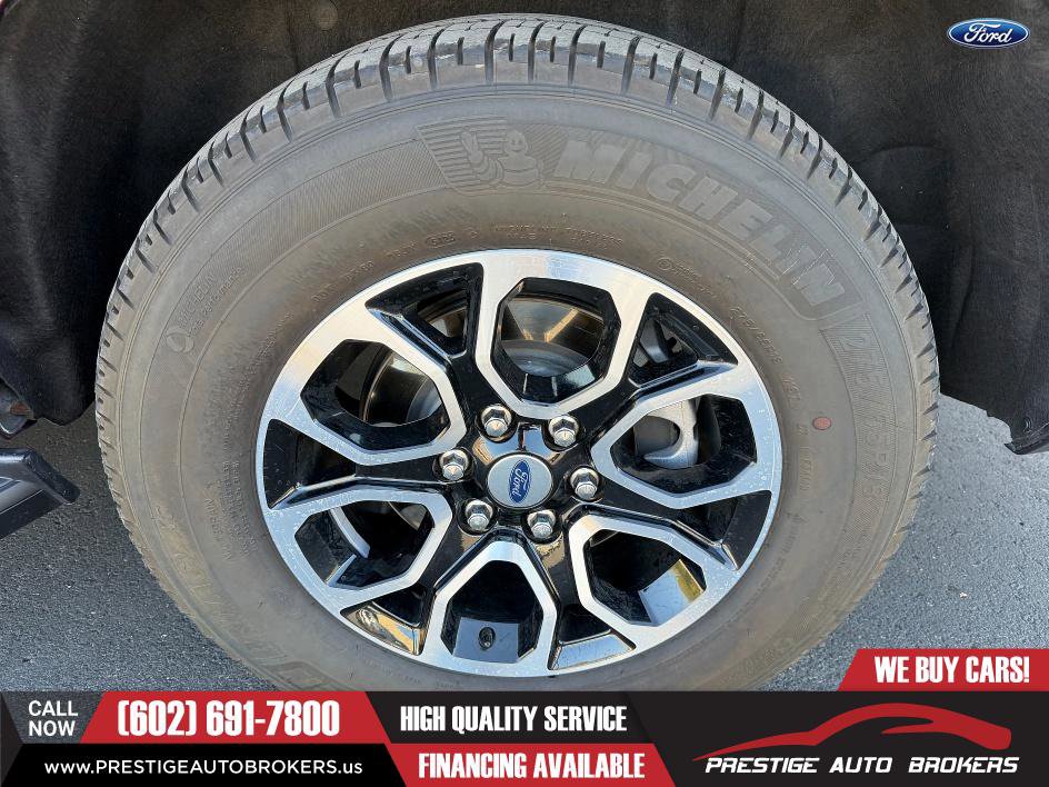 Used 2024 Ford Expedition Max XLT image 19