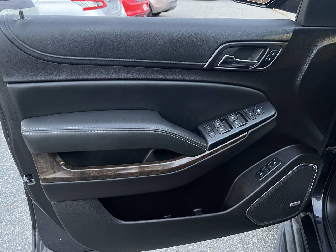 Used 2016 Chevrolet Tahoe LT image 31