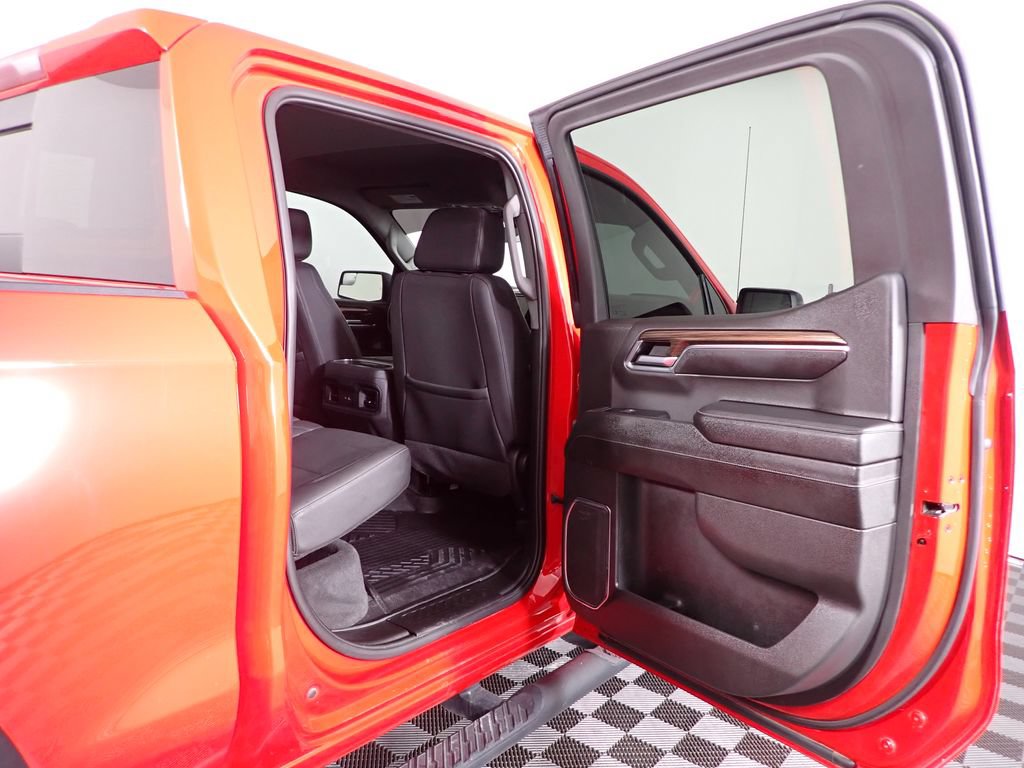 Used 2024 Chevrolet Silverado 1500 LT Trail Boss w/ Convenience Package II AWD/4WD image 34
