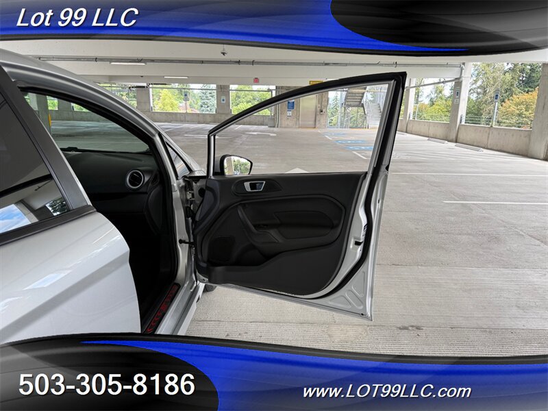 Used 2015 Ford Fiesta ST FWD image 39