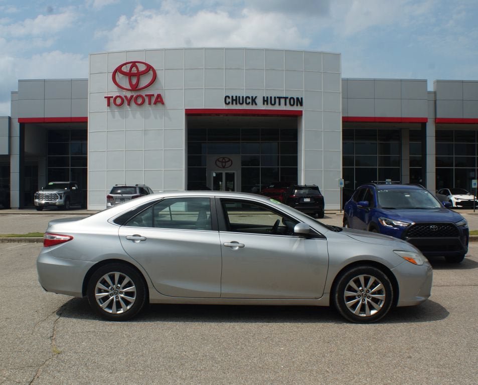 Used 2016 Toyota Camry XLE