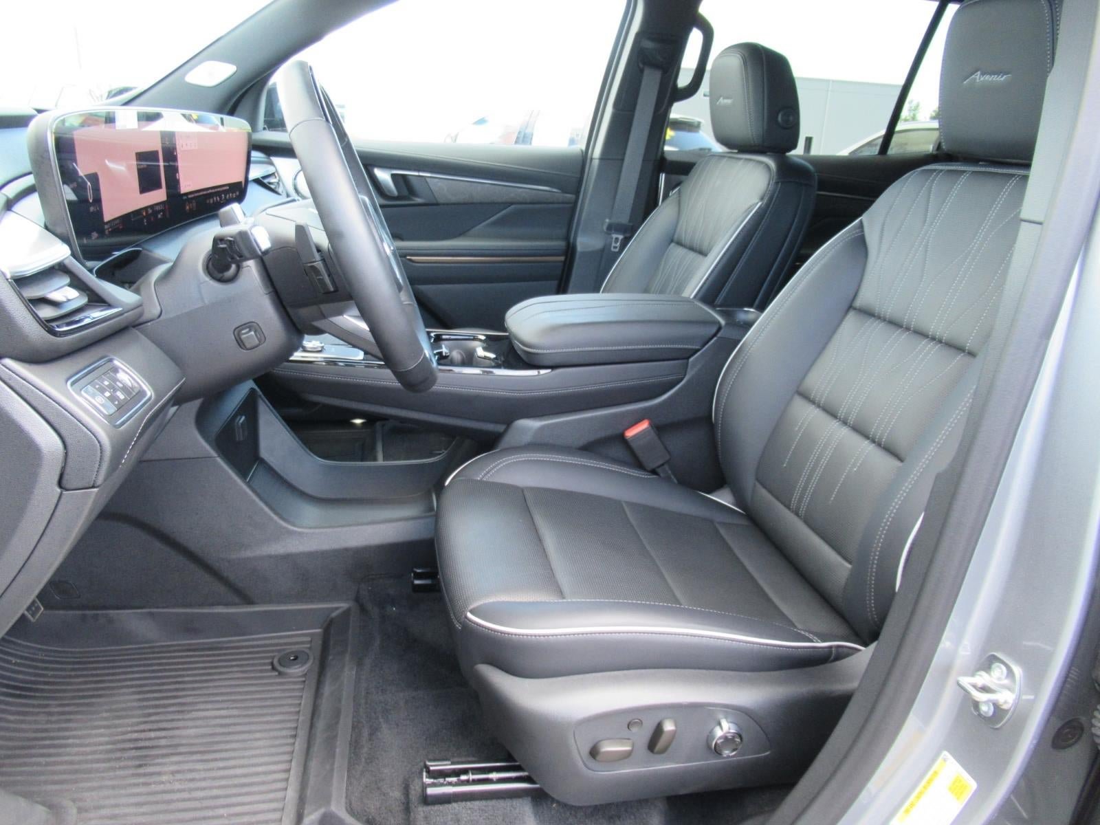 Used 2026 Buick Enclave Avenir w/ Super Cruise Package AWD/4WD image 20